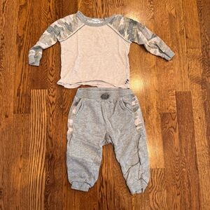 Splendid Light Gray Toddler Set Size 6-12M